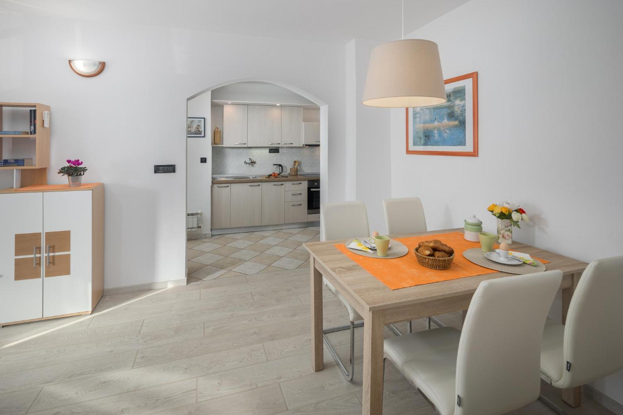 Villa Tina Porec Bagian luar foto