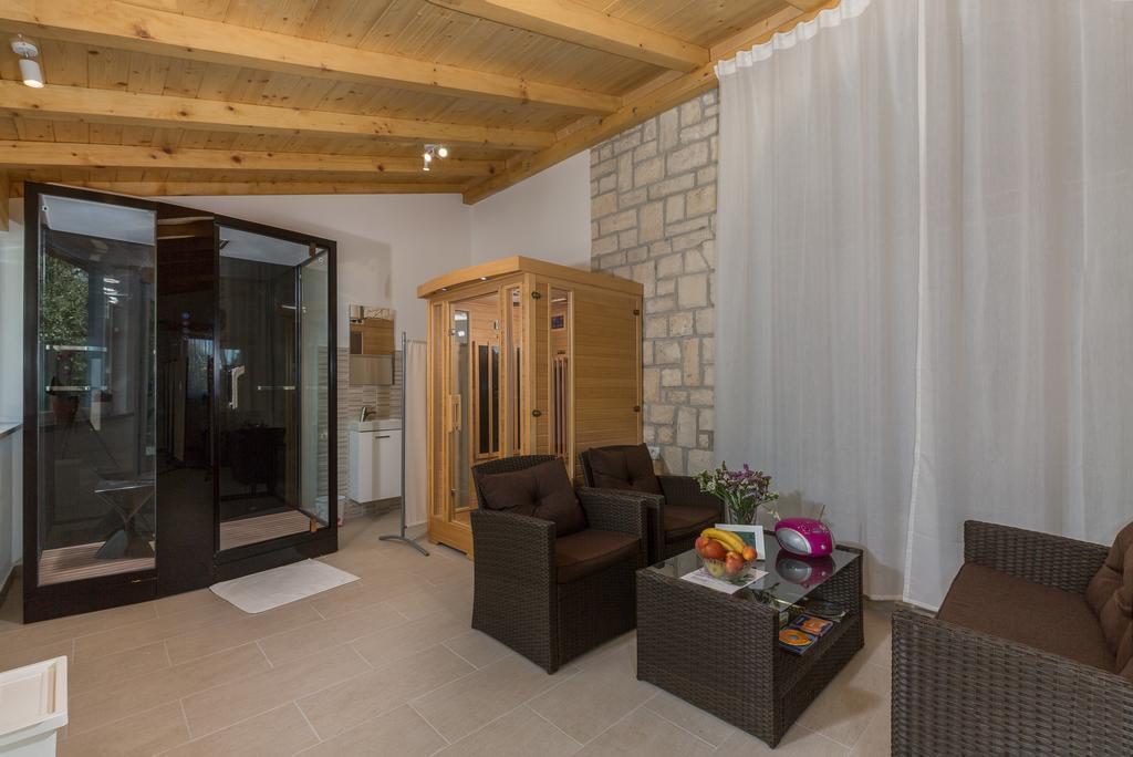Villa Tina Porec Bagian luar foto